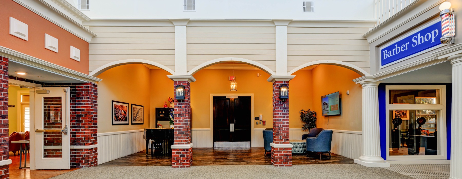 opening to lounge area